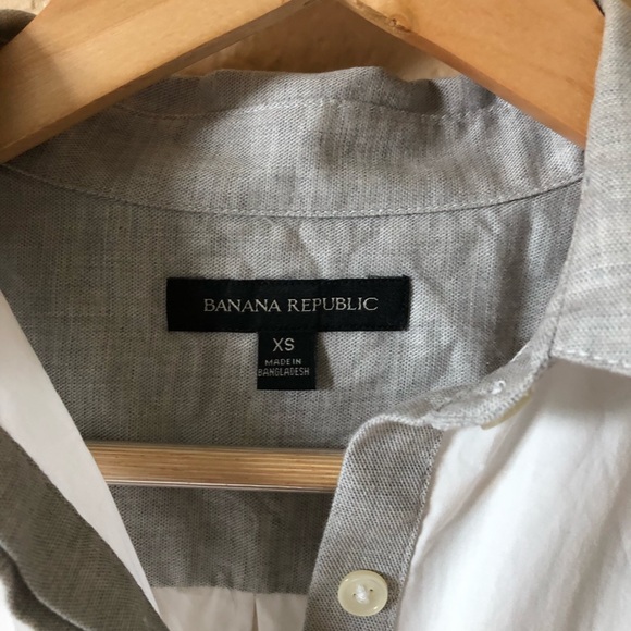 Banana republic button down shirt size XS - Picture 2 of 8